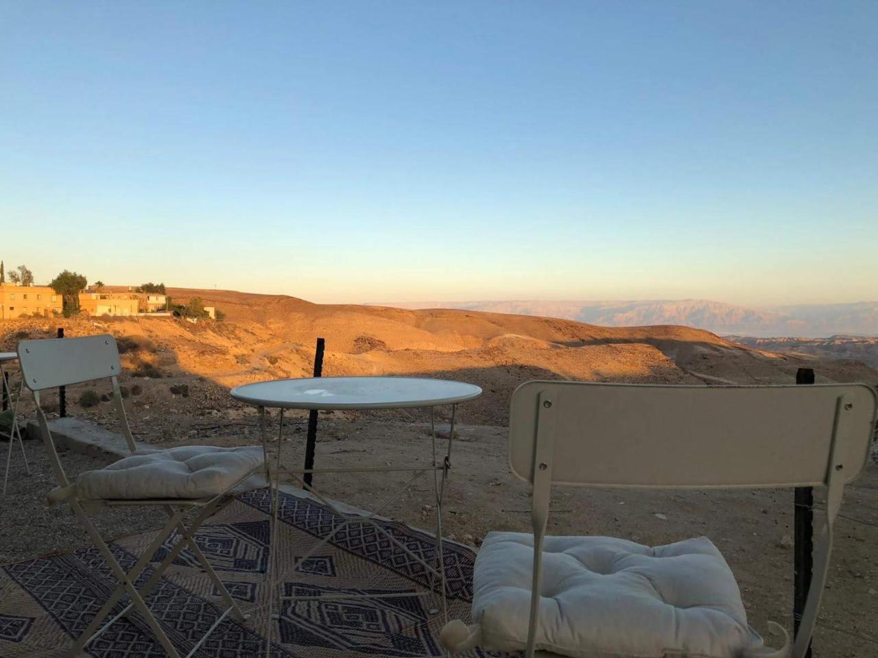 Dead Sea Desert'S Edge 阿拉德 外观 照片