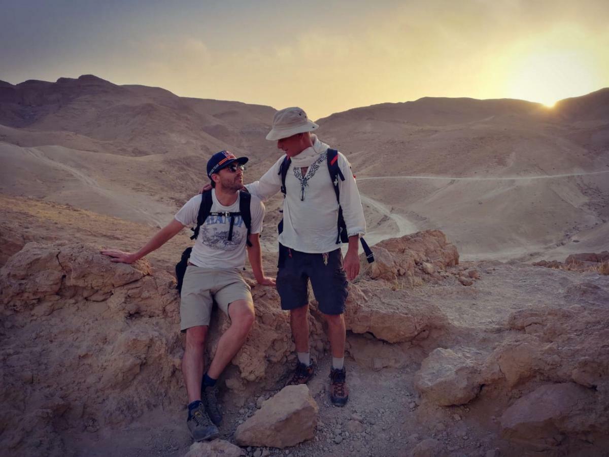 Dead Sea Desert'S Edge 阿拉德 外观 照片